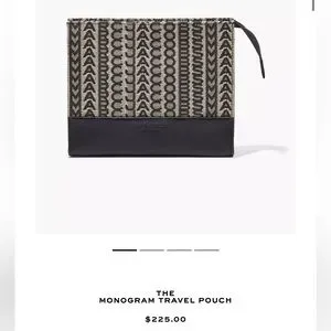 ★Marc Jacobs★9月8日までの特価★The Monogram Travel Pouch NEW Marc Jacobs The Monogram Jacquard Travel Pouch Clutch W